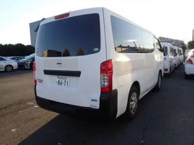 Nissan CARAVAN VAN  с аукциона в Японии