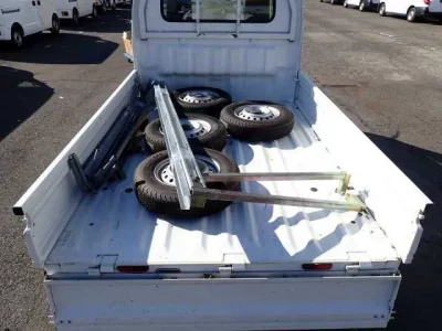 Nissan CLIPPER TRUCK