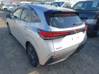 Nissan NOTE лот № 19923 оценка 4  с аукциона в Японии 4