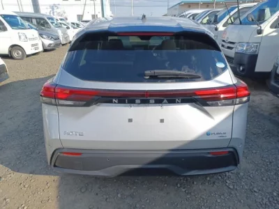 Nissan NOTE  с аукциона в Японии