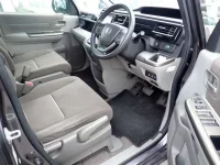 Honda STEP WAGON лот № 135 оценка 3.5  с аукциона в Японии 4