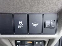 Honda STEP WAGON лот № 135 оценка 3.5  с аукциона в Японии 6