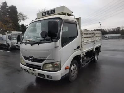 Hino DUTRO  с аукциона в Японии