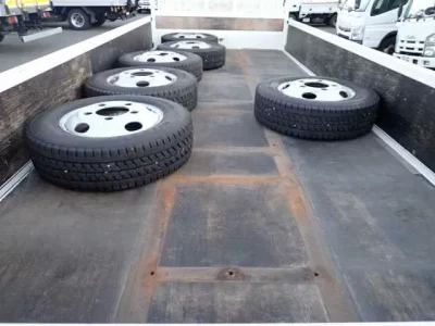 Hino DUTRO  с аукциона в Японии