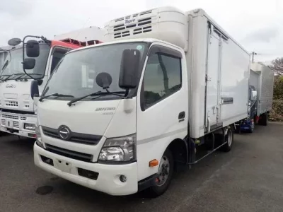 Hino DUTRO  с аукциона в Японии