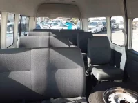 Toyota HIACE лот № 70013 оценка RA  с аукциона в Японии 6