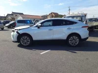 Toyota HARRIER лот № 75013 оценка 99  с аукциона в Японии 3