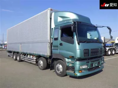 Isuzu GIGA  с аукциона в Японии