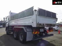 Isuzu GIGA лот № 8584 оценка 3.5  с аукциона в Японии 4