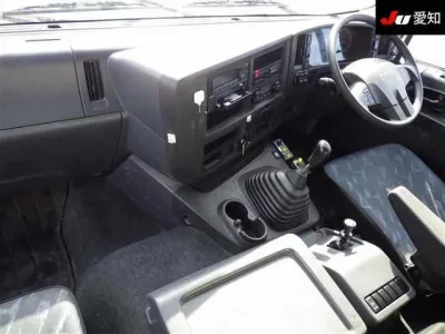 Isuzu GIGA  с аукциона в Японии