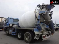 Isuzu GIGA лот № 8656 оценка 3  с аукциона в Японии 4