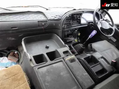 Isuzu GIGA  с аукциона в Японии