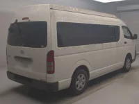 Toyota HIACE VAN лот № 85001 оценка 3.5  с аукциона в Японии 1