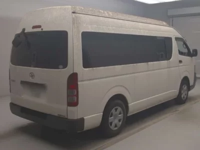 Toyota HIACE VAN  с аукциона в Японии