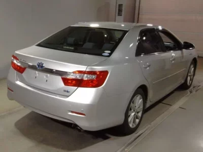Toyota CAMRY  с аукциона в Японии