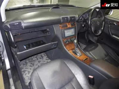 Mercedes-Benz C CLASS  с аукциона в Японии