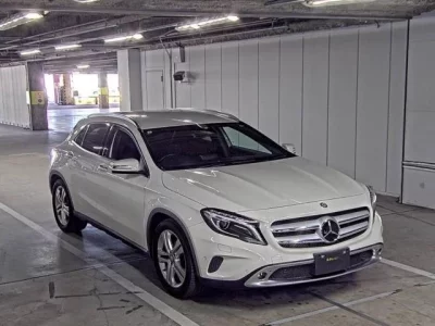 Mercedes-Benz GLA CLASS