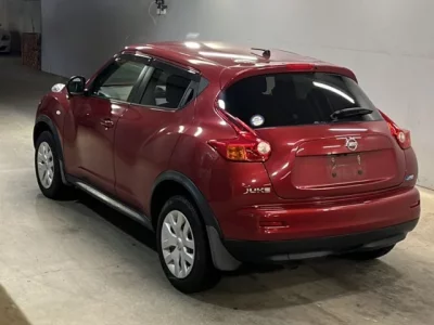 Nissan JUKE  с аукциона в Японии
