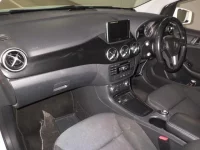 Mercedes-Benz B CLASS лот № 810 оценка 4  с аукциона в Японии 2