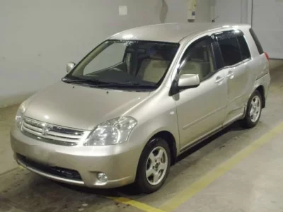 Toyota RAUM  с аукциона в Японии