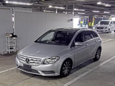 Mercedes-Benz B CLASS  с аукциона в Японии