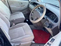 Honda ODYSSEY лот № 90027 оценка 3  с аукциона в Японии 2