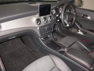 Mercedes-Benz CLA CLASS