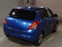 Suzuki SWIFT лот № 7030 оценка RA  с аукциона в Японии 1