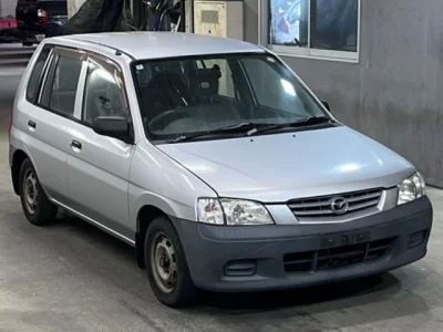Mazda DEMIO  с аукциона в Японии