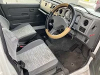 Suzuki JIMNY лот № 90049 оценка R  с аукциона в Японии 2