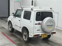 Suzuki JIMNY лот № 90049 оценка R  с аукциона в Японии 1