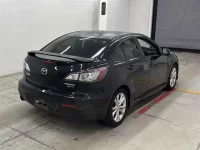 Mazda AXELA лот № 90054 оценка 3  с аукциона в Японии 4