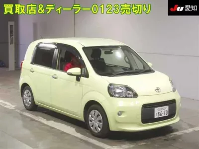 Toyota PORTE  с аукциона в Японии