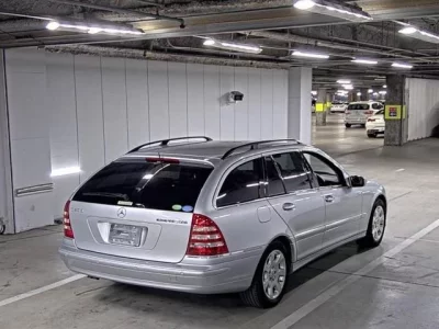 Mercedes-Benz C CLASS WAGON  с аукциона в Японии
