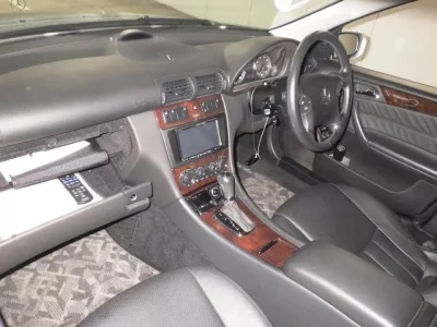 Mercedes-Benz C CLASS WAGON  с аукциона в Японии