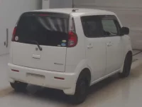 Suzuki MRWAGON лот № 3049 оценка 3.5  с аукциона в Японии 1