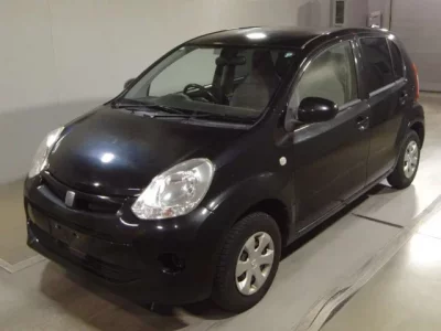 Toyota PASSO  с аукциона в Японии