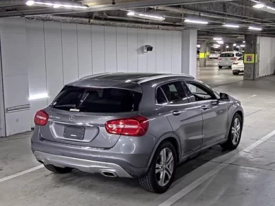 Mercedes-Benz GLA CLASS