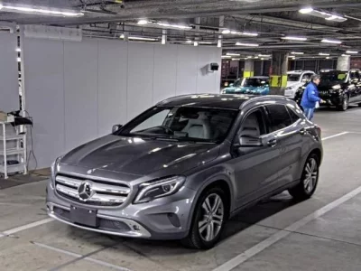 Mercedes-Benz GLA CLASS
