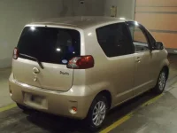 Toyota PORTE лот № 7047 оценка 3.5  с аукциона в Японии 1