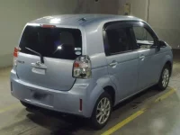 Toyota SPADE лот № 7048 оценка R  с аукциона в Японии 1