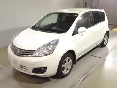 Nissan NOTE  с аукциона в Японии