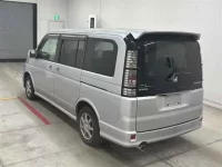 Honda STEP WAGON лот № 90075 оценка 3.5  с аукциона в Японии 1
