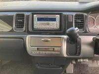 Honda STEP WAGON лот № 90075 оценка 3.5  с аукциона в Японии 7