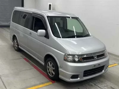 Honda STEP WAGON  с аукциона в Японии