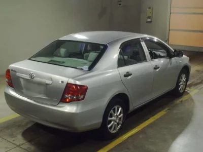 Toyota COROLLA AXIO  с аукциона в Японии