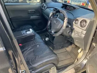 Toyota BB  с аукциона в Японии