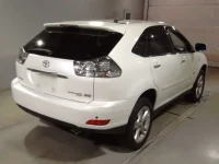 Toyota HARRIER лот № 7058 оценка 3.5  с аукциона в Японии 1