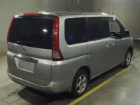 Nissan SERENA лот № 7054 оценка 3  с аукциона в Японии 1