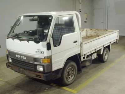 Toyota HIACE TRUCK